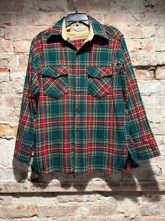 Front of Vintage 1970's Woolrich Flannel SZ L