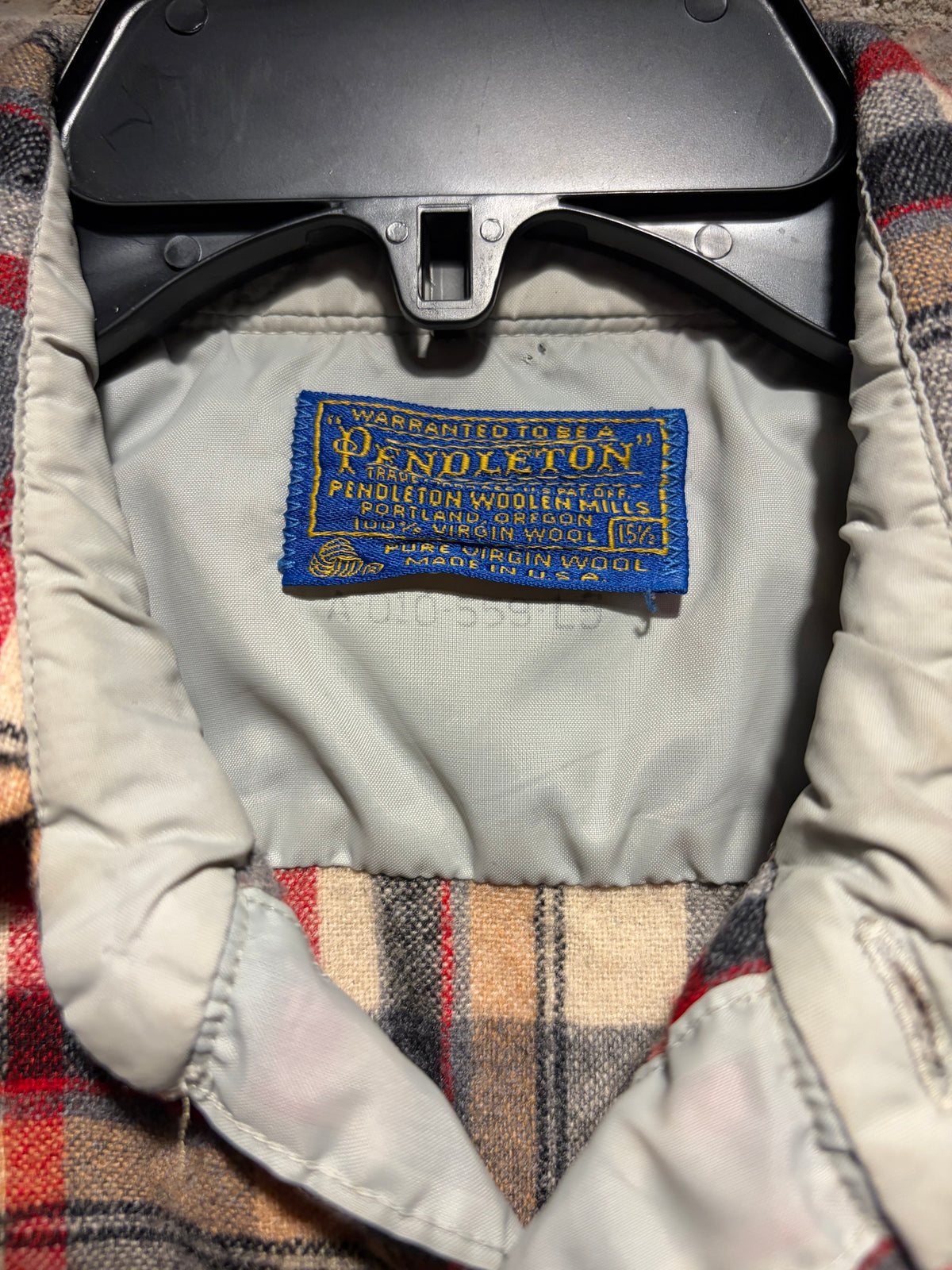 Tag on Vintage Grey Plaid Pendleton Wool Flannel SZ M