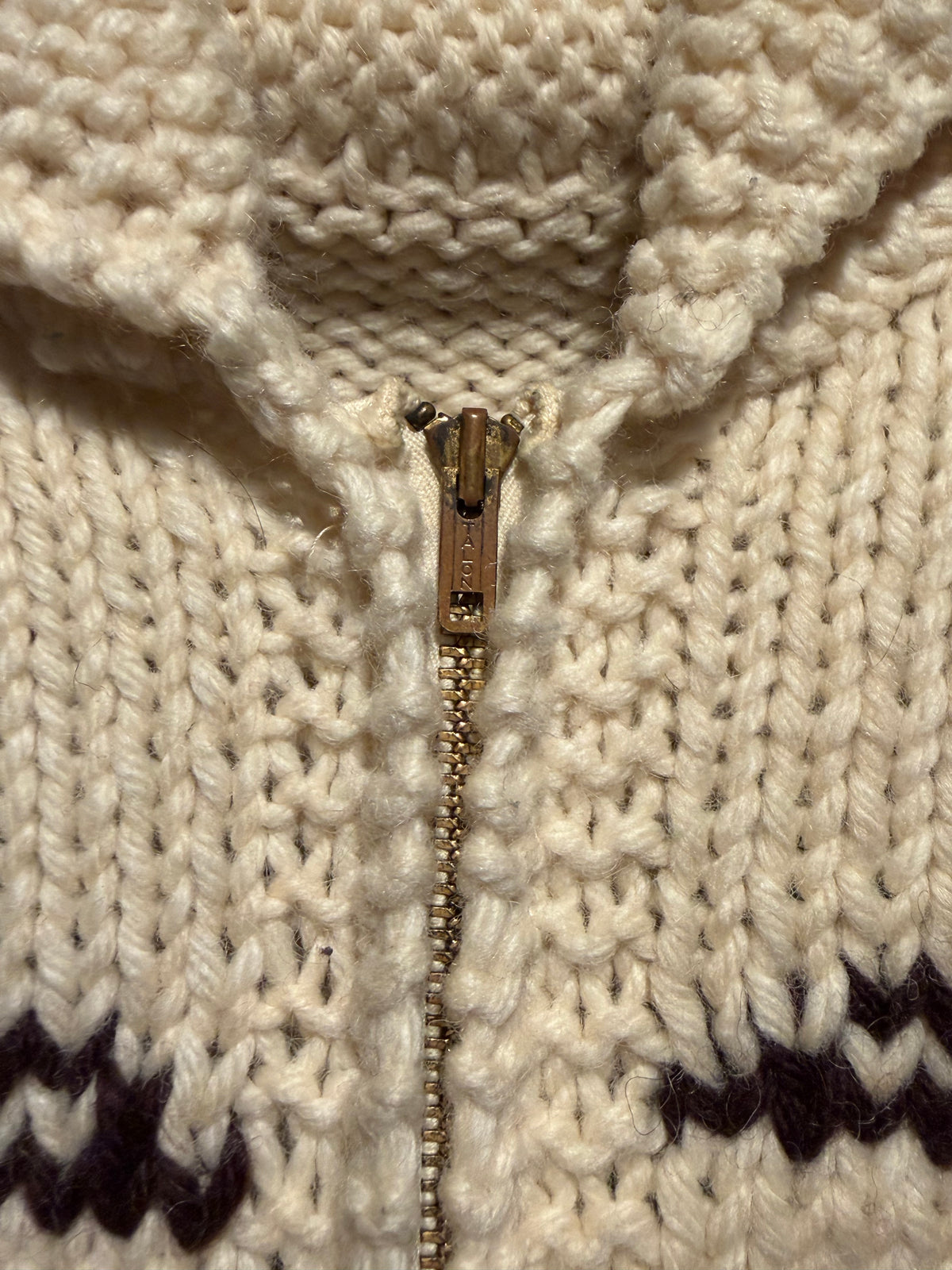 Zipper on 1960s Cream Deer Cowichan Sweater SZ L