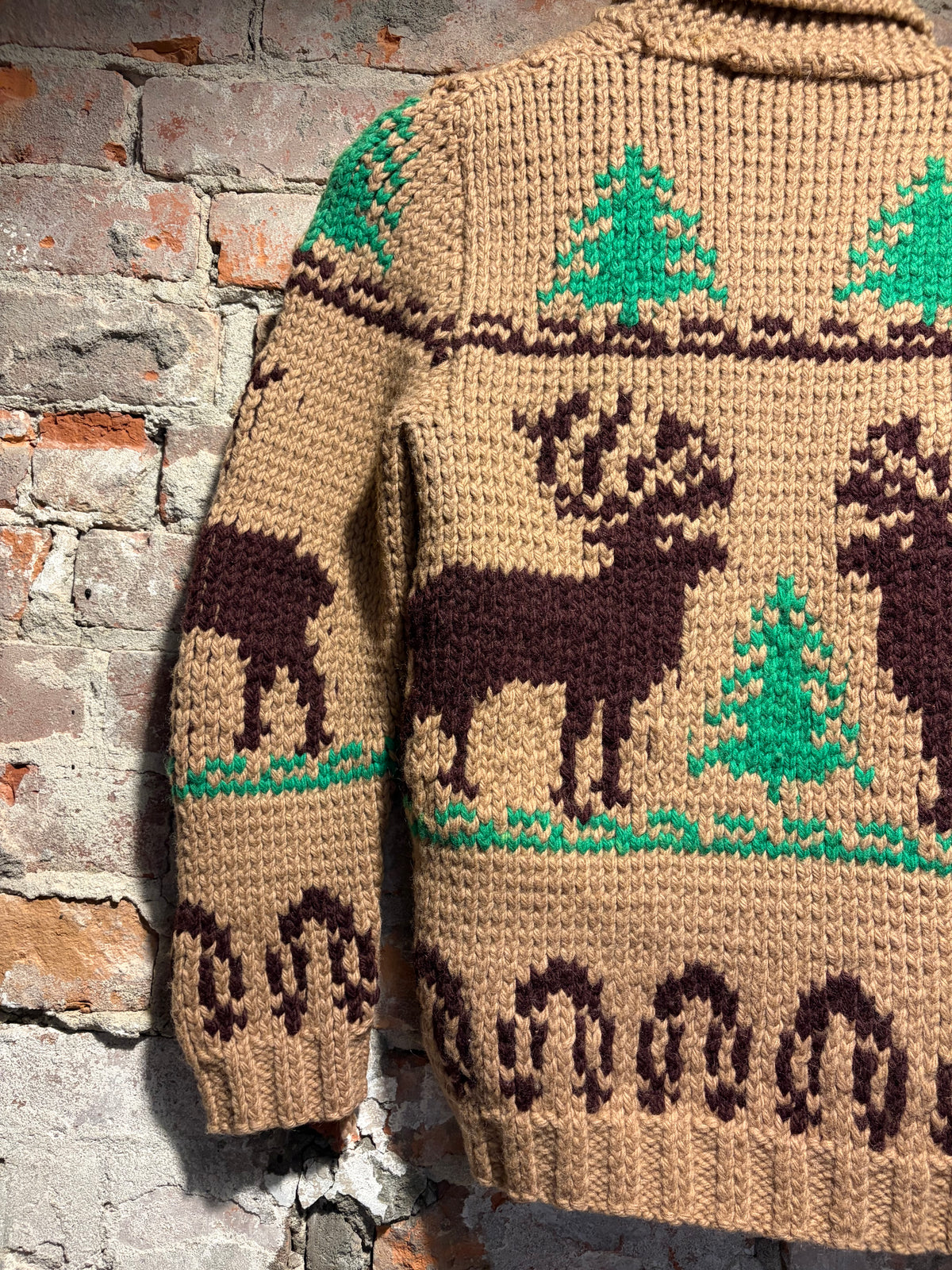 Sleeve on Vintage Light Brown Deer Cowichan Style Sweater Sz S