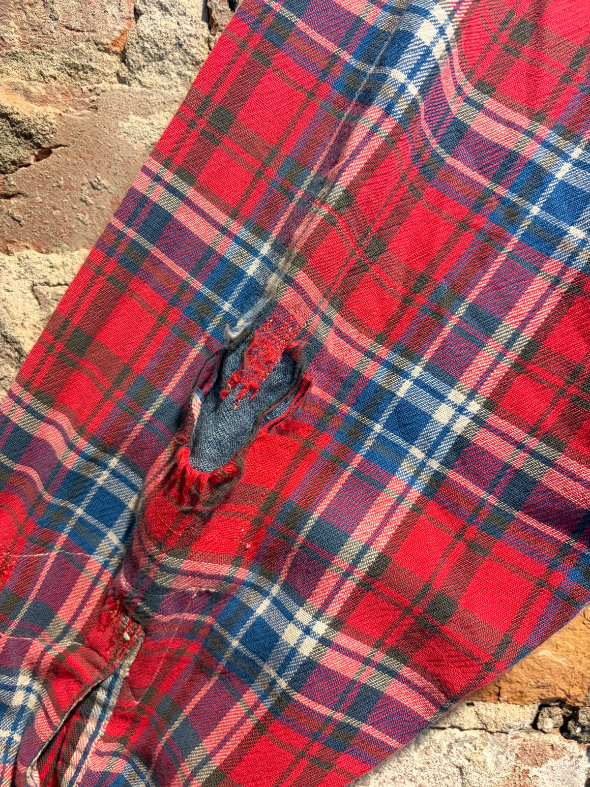 Repair on 1970s RanchCraft Distressed Repaired Cotton Western Flannel SZ XL