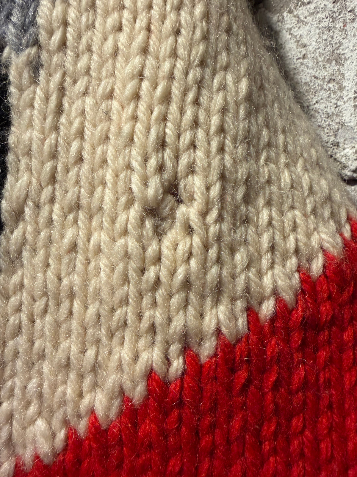 Hole on Vintage 1950s Bowling Cowichan Sweater Sz M