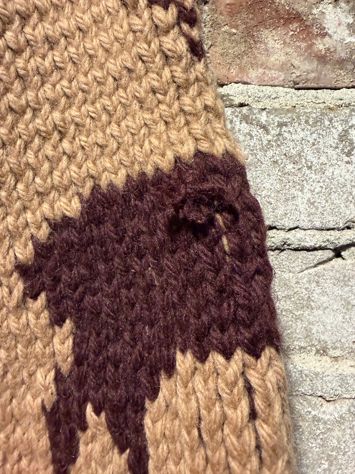 Hole on Vintage Light Brown Deer Cowichan Style Sweater Sz S