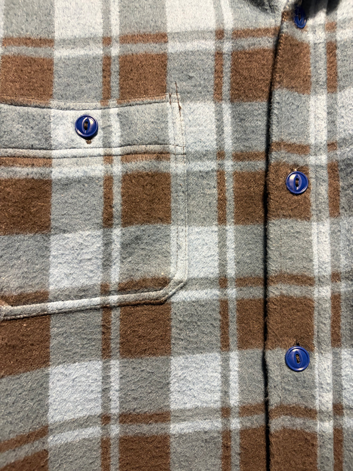 Button on Vintage 1970s Dead Stock Camp Flannel SZ M