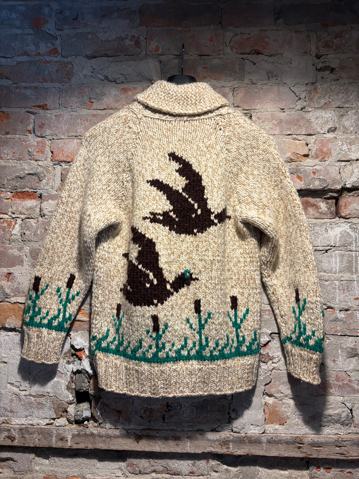 Back of Vintage 1950s Flying Ducks Cowichan Wool Sweater SZ S