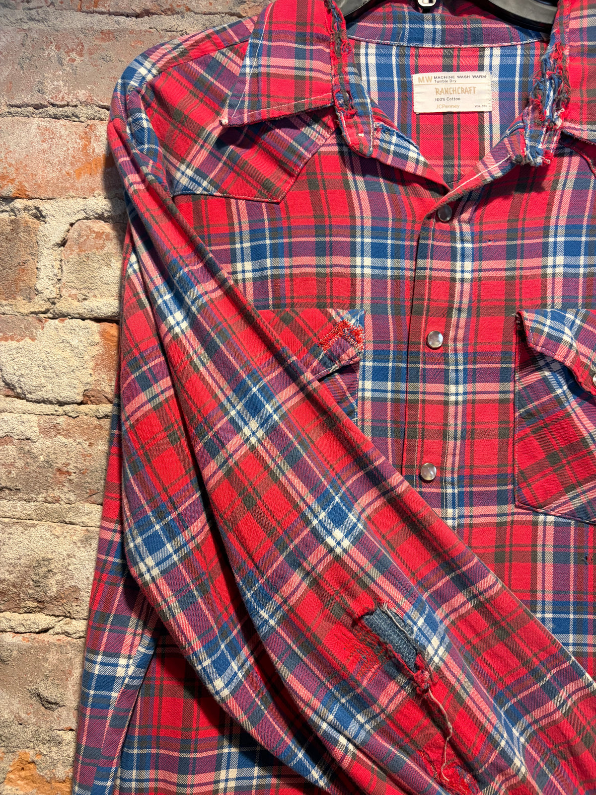 Repair on 1970s RanchCraft Distressed Repaired Cotton Western Flannel SZ XL
