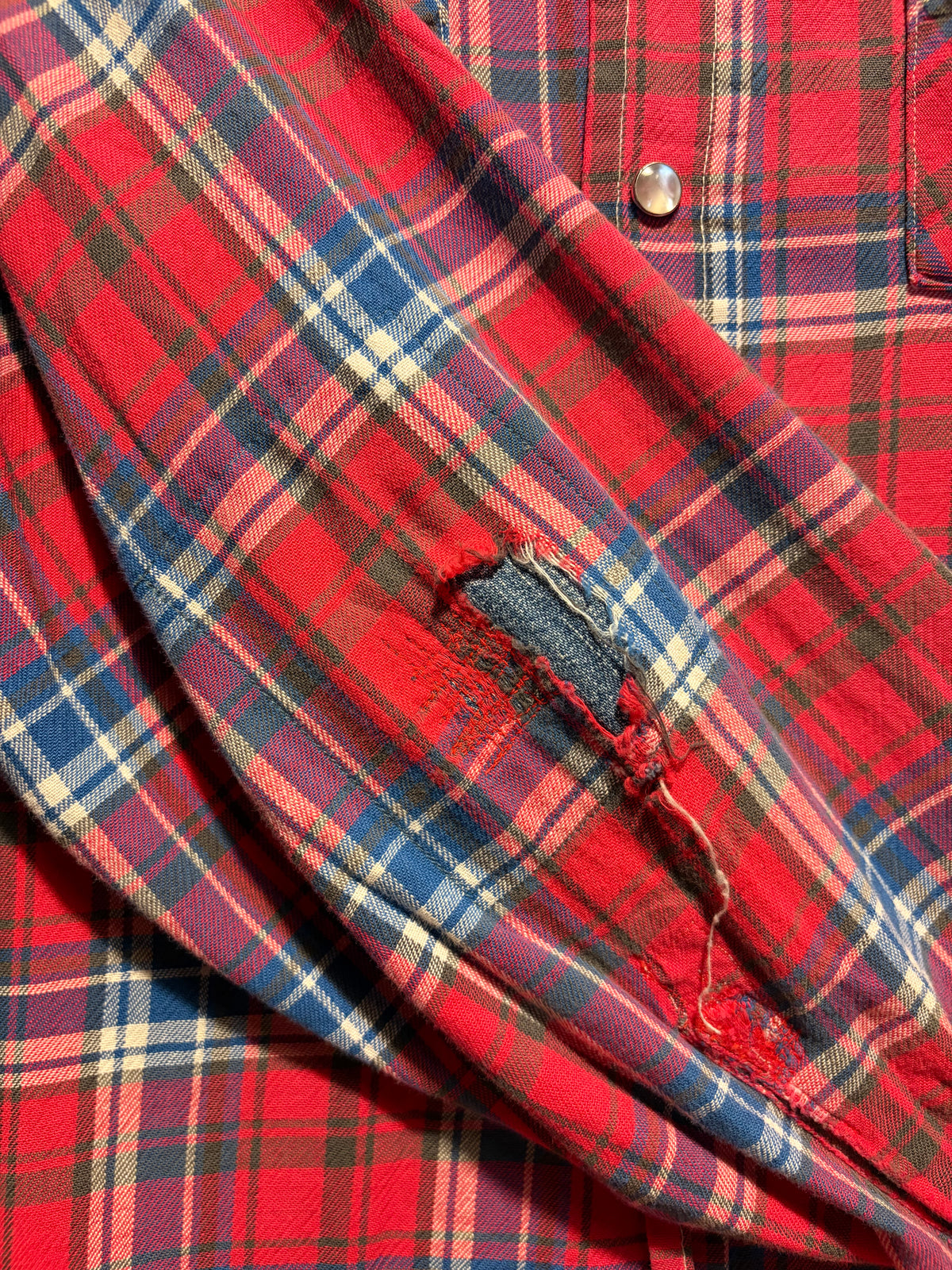 Repair on 1970s RanchCraft Distressed Repaired Cotton Western Flannel SZ XL