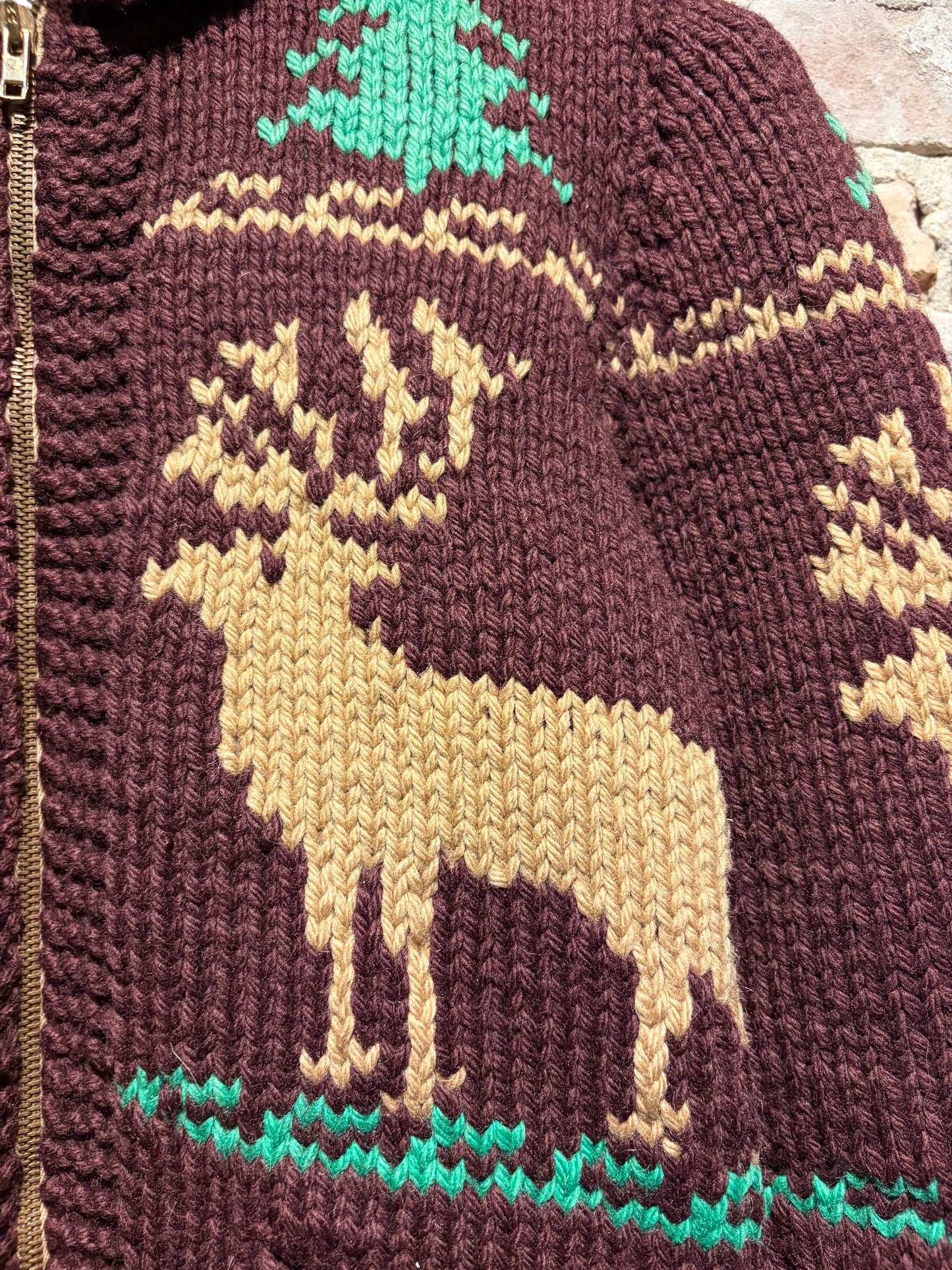 Design on Vintage Chocolate Deer Cowichan Style Sweater Sz S