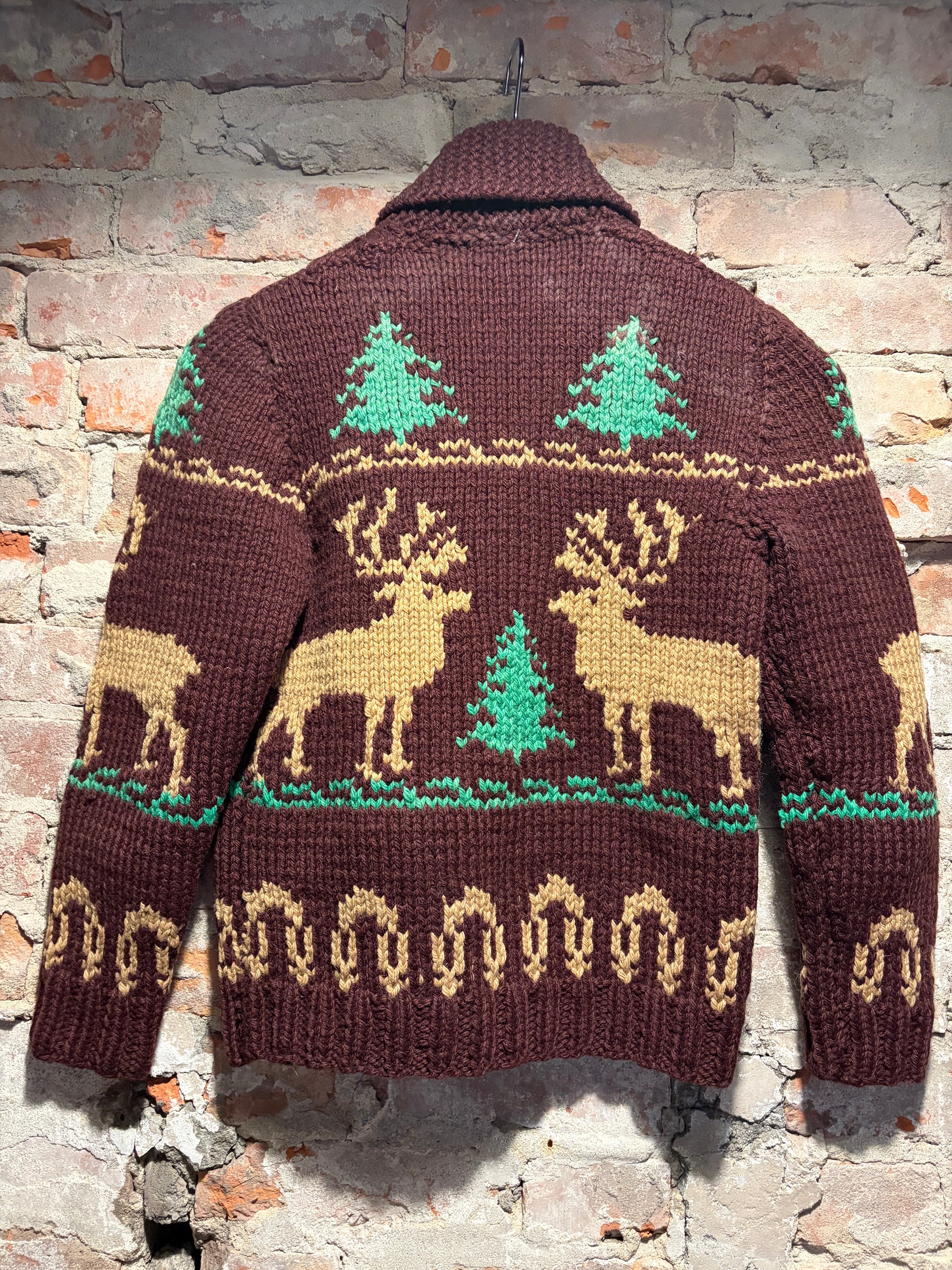 Back of Vintage Chocolate Deer Cowichan Style Sweater Sz S